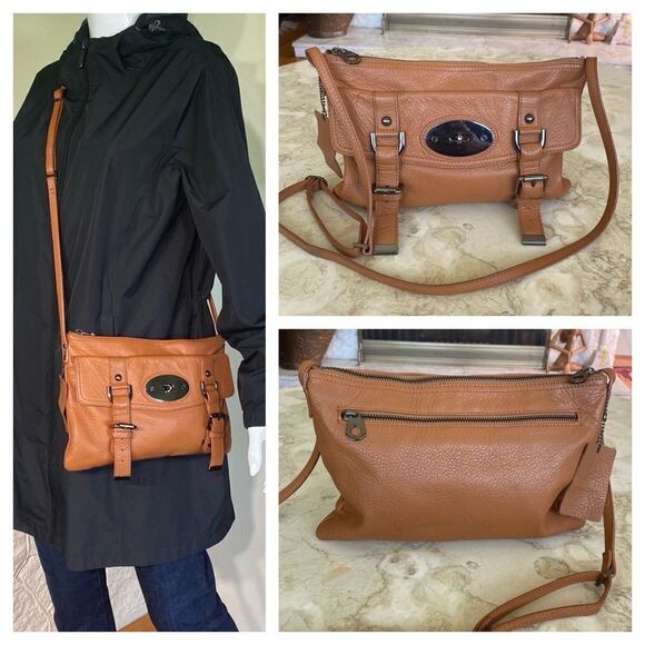 Danier Leather Crossbody Bag - Picture 1 of 12